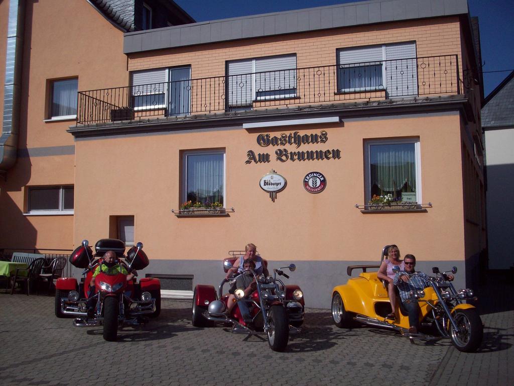 Gasthaus Am Brunnen Hotel Illerich Eksteriør billede